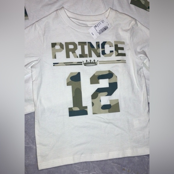 NWT Family T-shirt Set w Bonus Glow in the Dark Halloween Shirt - Picture 4 of 6